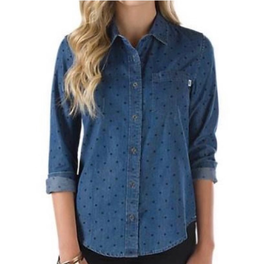 Vans Denim Polka Dot Denim top
 Button Down
 sizeXS blue